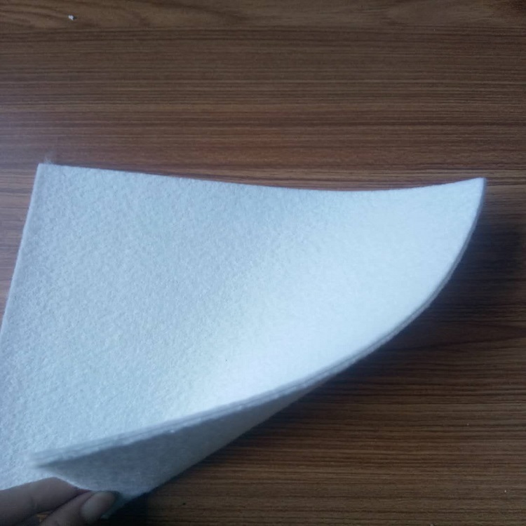 復(fù)合土工膜250g0.5mm250g白.jpg 復(fù)合土工膜250g0.5mm250g白.jpg